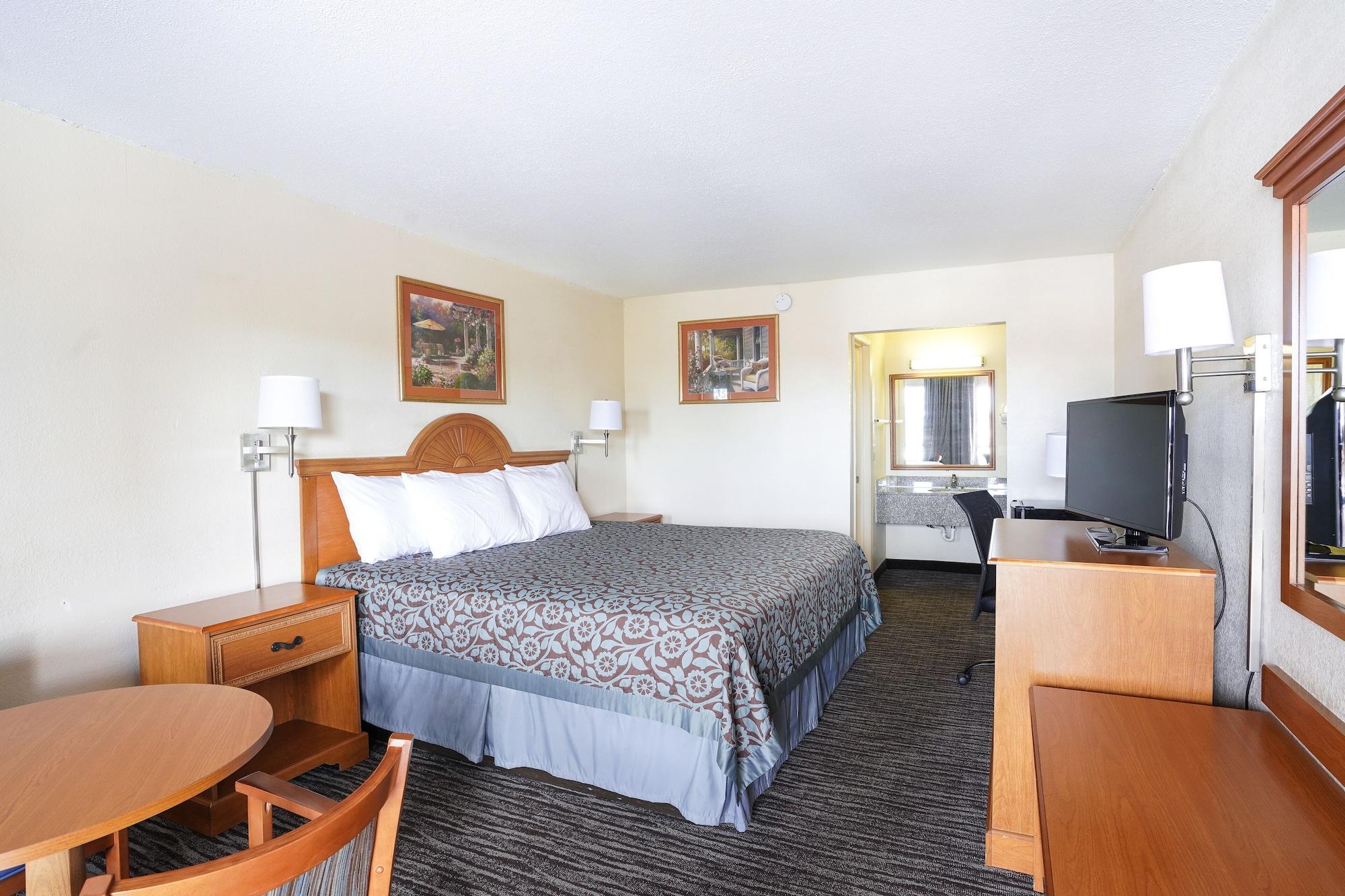 Days By Wyndham I-75 Hotel Lake Stadt