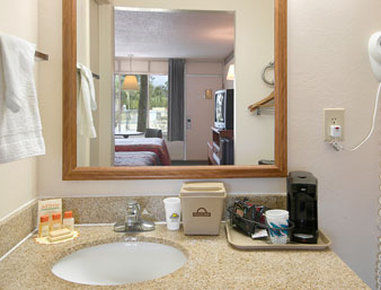 Days By Wyndham I-75 Hotel Lake Stadt